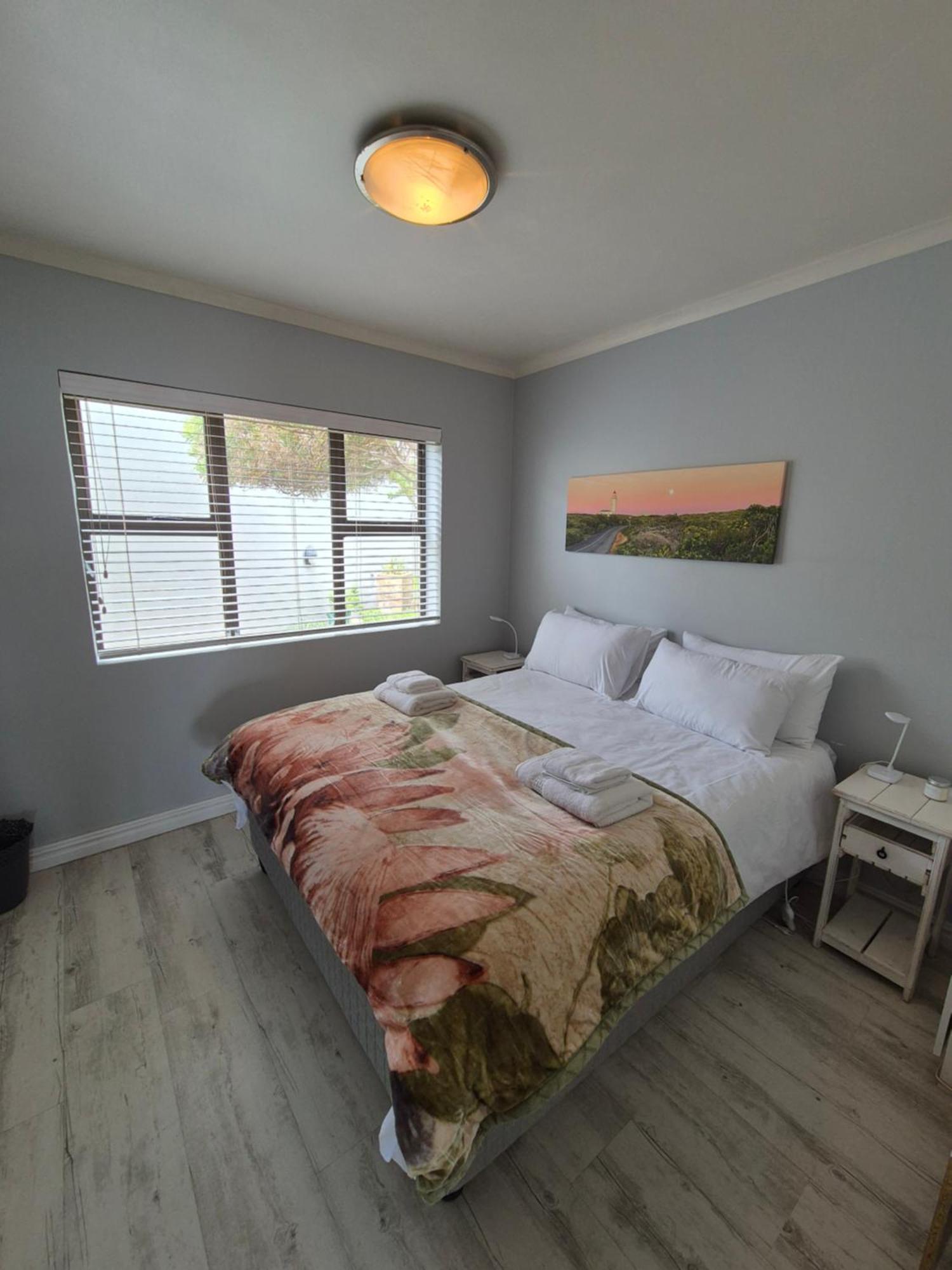Sage At Whale Cove - Sea Facing Apartment De Kelders Eksteriør billede